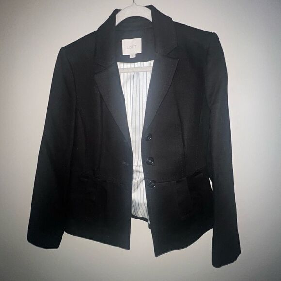 LOFT Black Pleated Blazer - Sz 4 - Picture 4 of 15